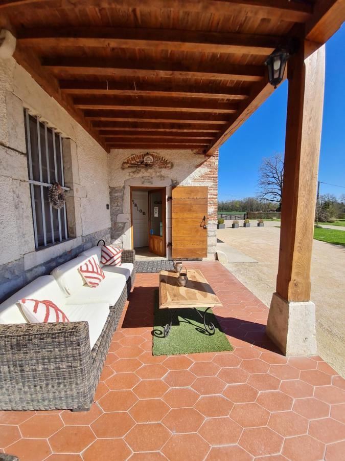 הוילה Saint-André-sur-Vieux-Jonc Domaine Du Cuiset -Gite Des Combles מראה חיצוני תמונה